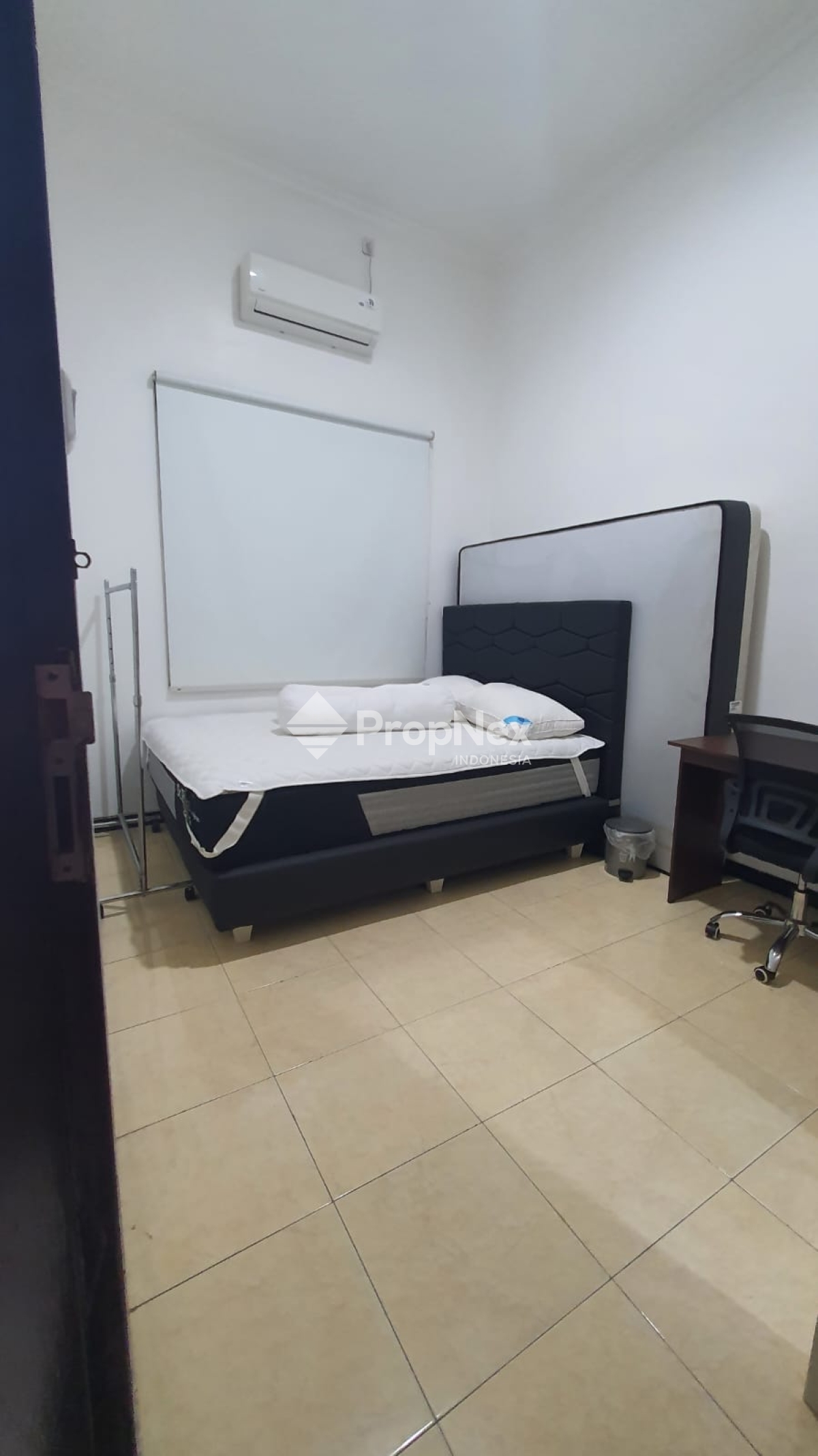 Rumah Siap Huni Rungkut Mapan Timur — foto 10
